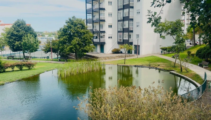 Apartamento T3 para Venda em Buarcos Foto 2