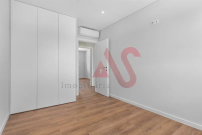 Moradia T4 para Venda em Brito