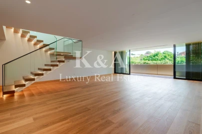 Apartamento T4 para Venda em Aldoar, Foz do Douro e Nevogilde
