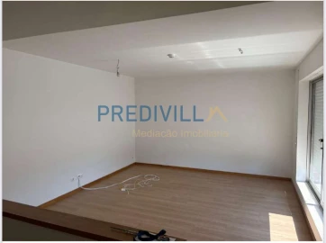 Apartamento T4 para Venda em Arcos de Valdevez (São Paio) e Giela
