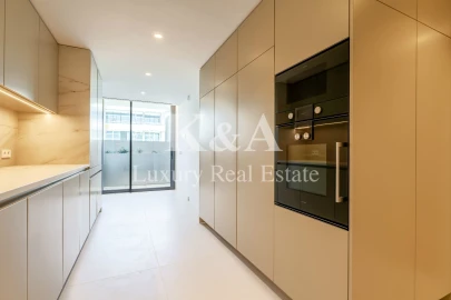 Apartamento T4 para Venda em Lordelo do Ouro e Massarelos