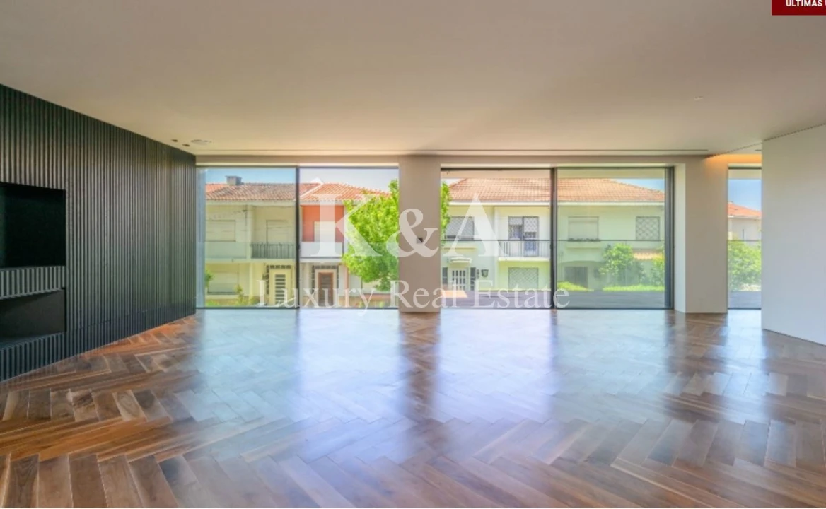 Apartamento T4 para Venda em Aldoar, Foz do Douro e Nevogilde Foto 2