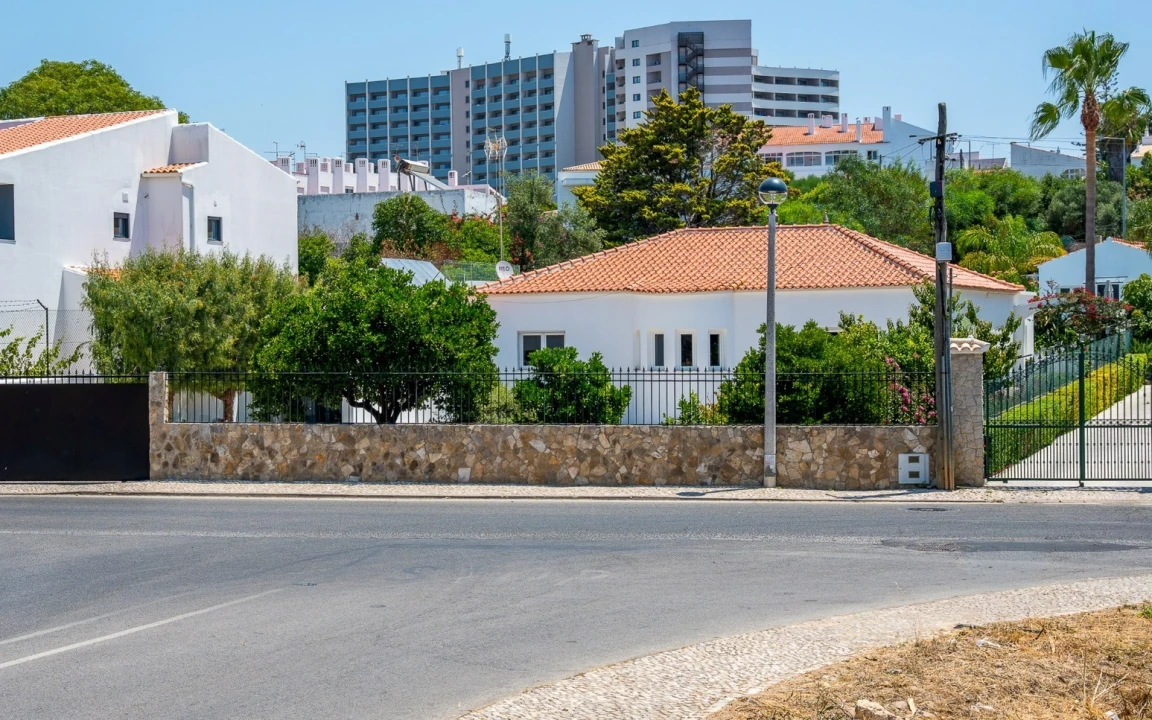 Moradia T3 para Venda em Albufeira e Olhos de Água Foto 80