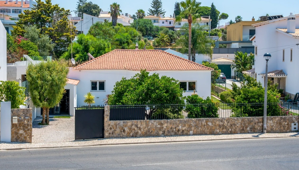 Moradia T3 para Venda em Albufeira e Olhos de Água Foto 79