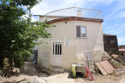 Moradia T2 para Venda em Tavares (Chãs, Várzea e Travanca)