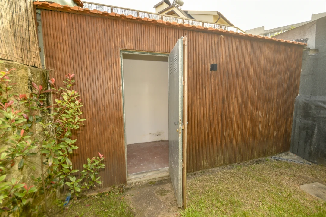 Moradia T3 para Arrendamento em Lordelo do Ouro e Massarelos Foto 25