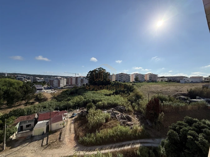 Apartamento T2 para Venda em Buarcos Foto 17