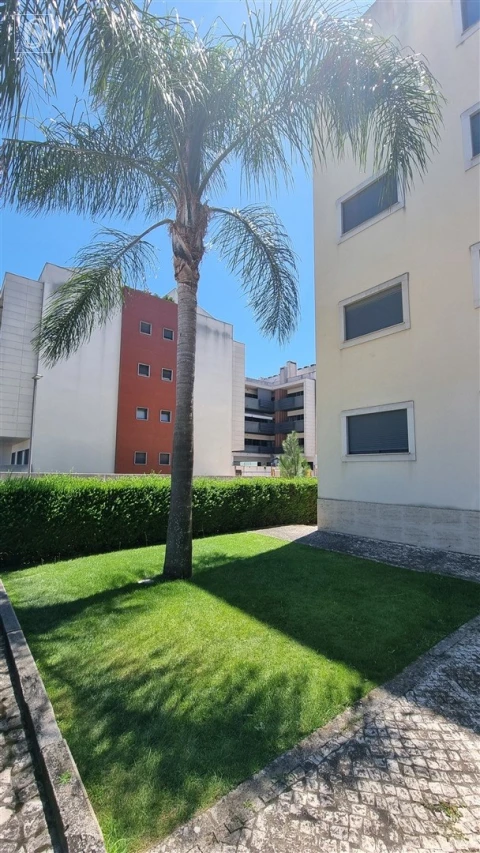 Apartamento T4 para Venda em Nossa Sra de Fatima
