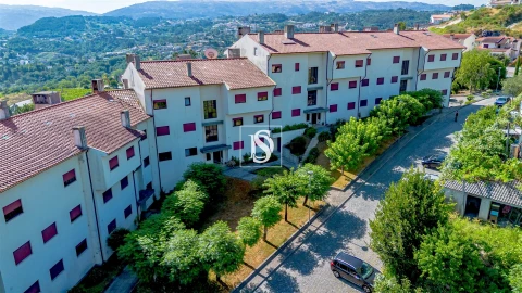Apartamento T2 para Venda em Amarante (São Gonçalo), Madalena, Cepelos e Gatão