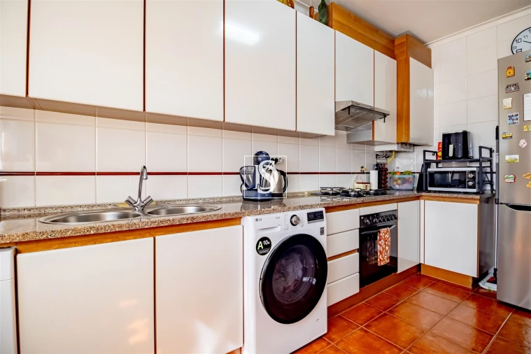 Apartamento T2 para Venda em Amarante (São Gonçalo), Madalena, Cepelos e Gatão Foto 5