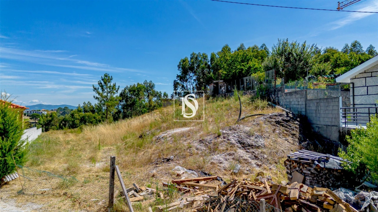 Terreno para Venda em Louredo Foto 7