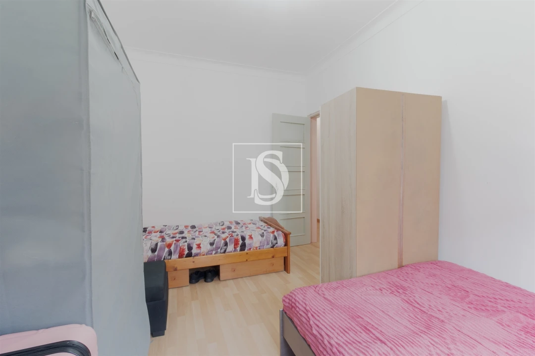 Apartamento T2 para Venda em Amora Foto 7