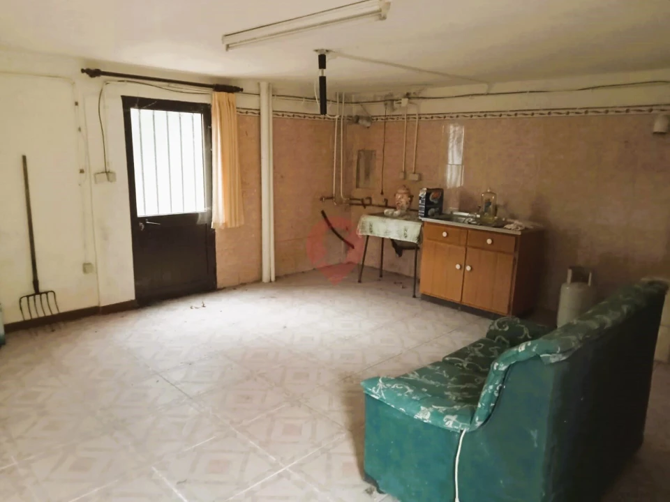 Moradia T1 para Venda em Ceivães e Badim Foto 2