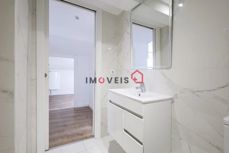 Apartamento T1 para Venda em Leiria, Pousos, Barreira e Cortes Foto 6