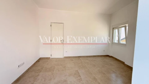 Apartamento T3 para Venda em Alcochete