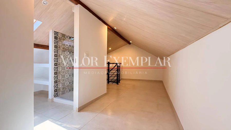Apartamento T3 para Venda em Alcochete Foto 16