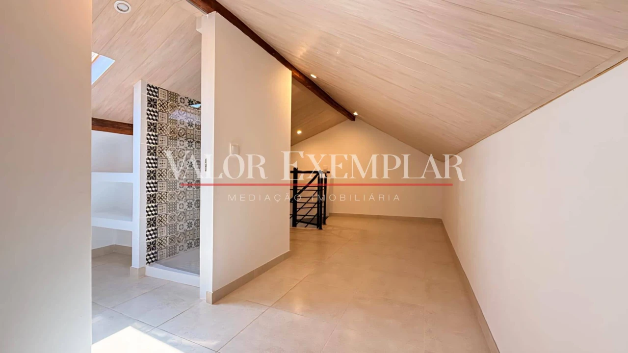Apartamento T3 para Venda em Alcochete Foto 16
