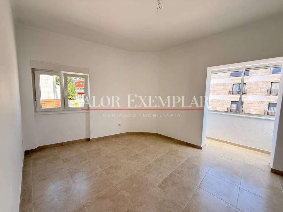 Apartamento T3 para Venda em Alcochete Foto 6
