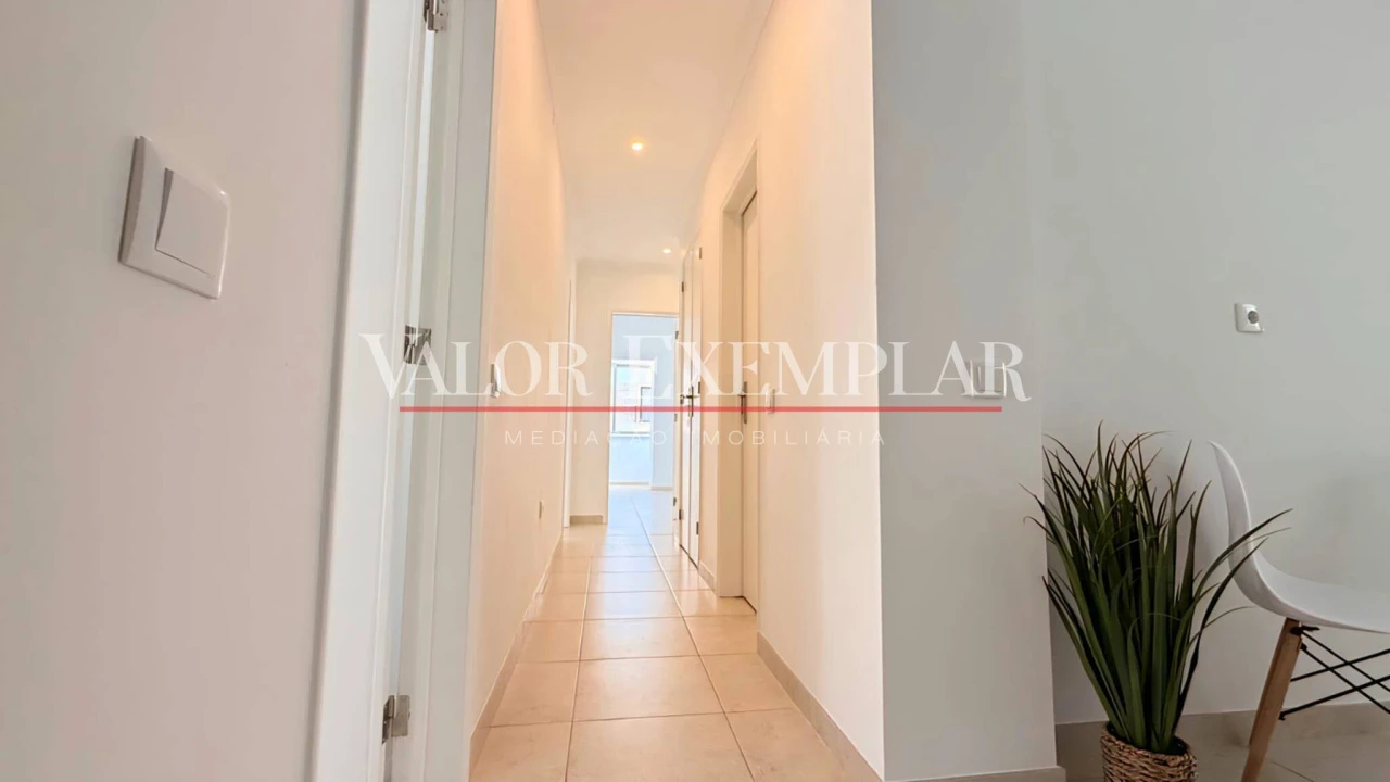 Apartamento T3 para Venda em Alcochete Foto 8