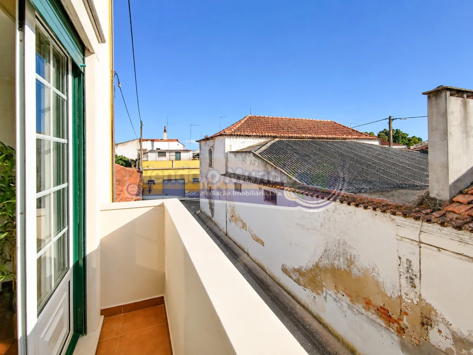 Apartamento T2 para Venda em Almeirim Foto 18