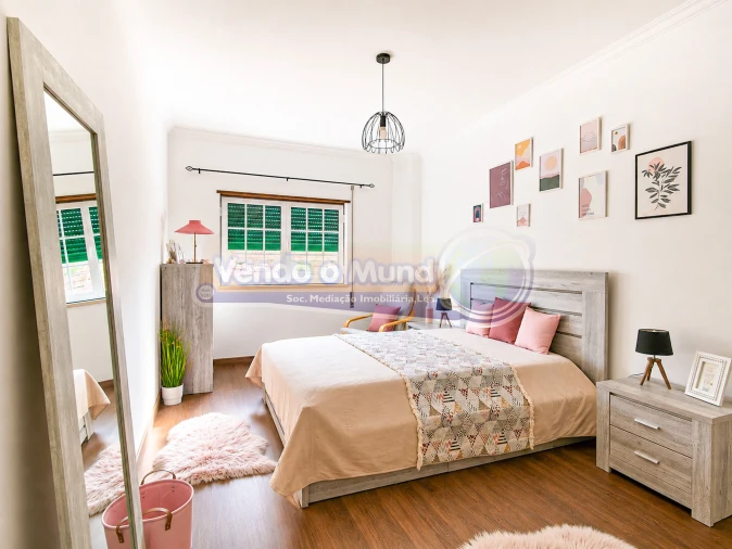 Apartamento T2 para Venda em Almeirim Foto 9