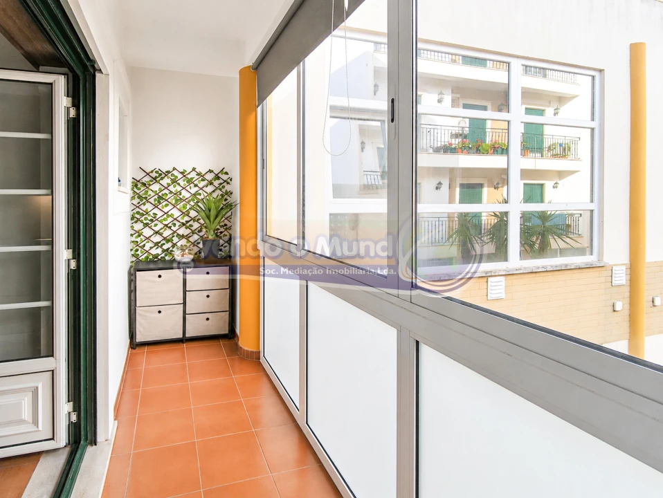 Apartamento T2 para Venda em Almeirim Foto 17