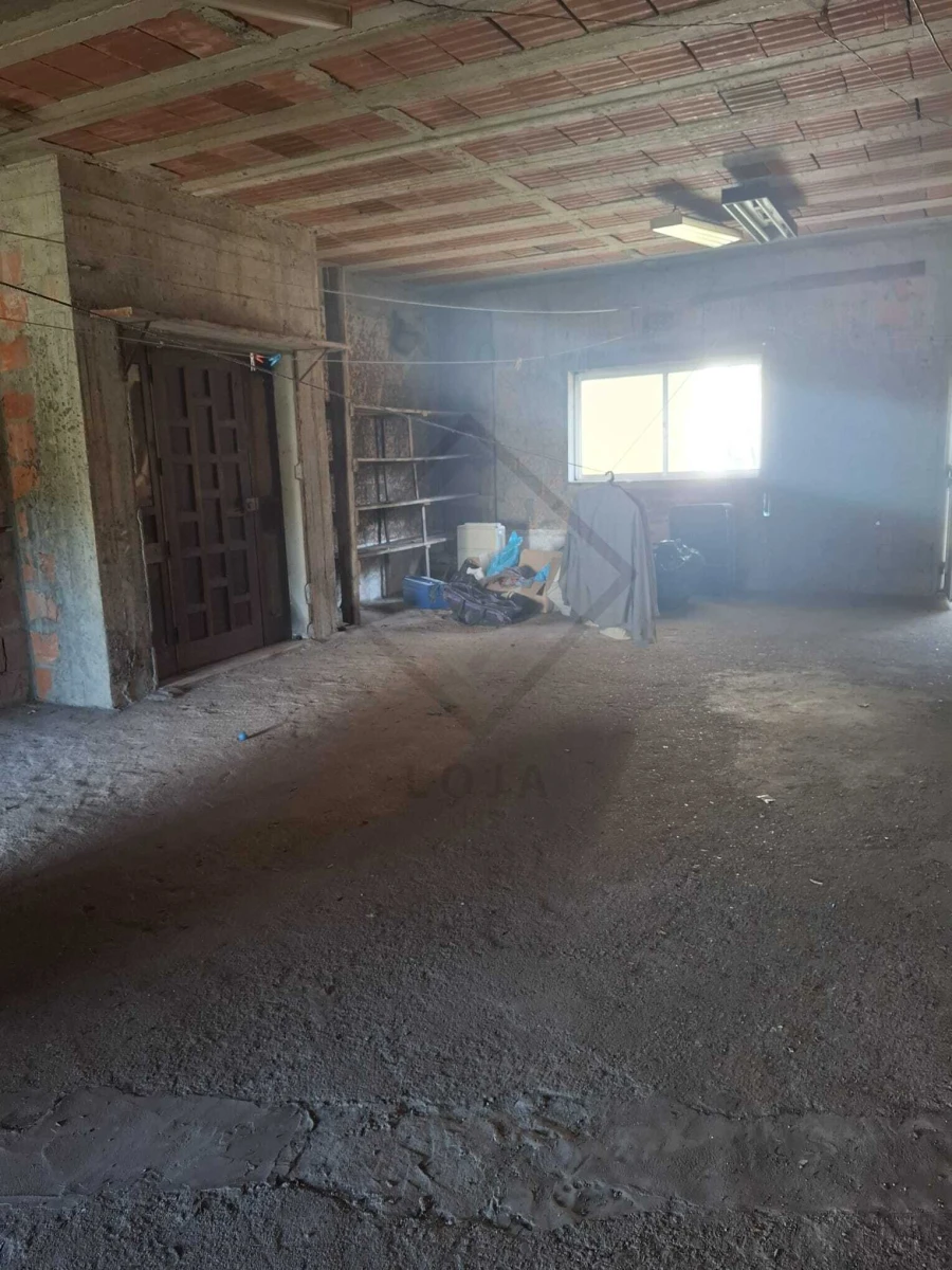 Moradia T3 para Venda em Vilar de Andorinho Foto 11