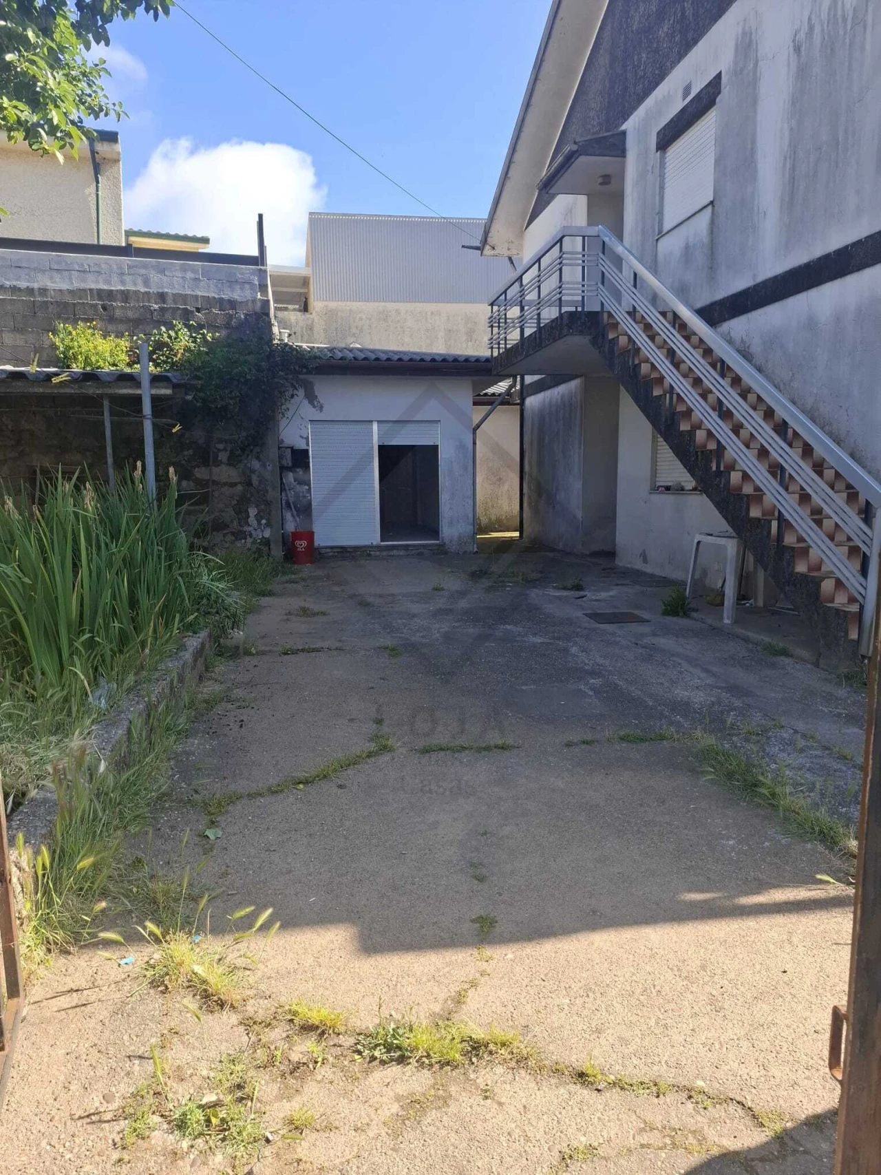 Moradia T3 para Venda em Vilar de Andorinho Foto 3