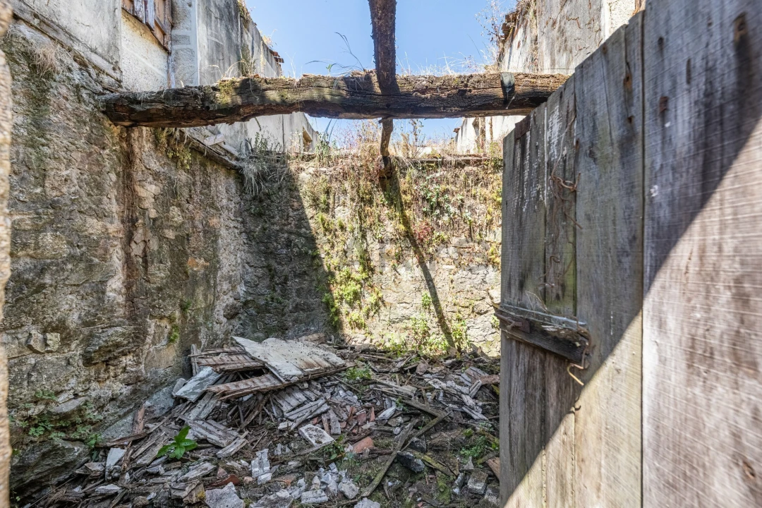 Moradia T5 para Venda em Este (São Pedro e São Mamede) Foto 13