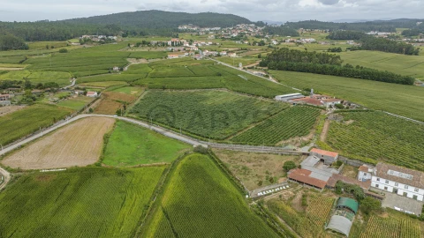 Terreno para Venda em Chorente, Góios, Courel, Pedra Furada e Gueral