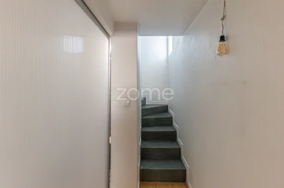 Moradia T3 para Venda em Paranhos