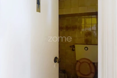 Negócio para Venda em Sé Nova, Santa Cruz, Almedina e São Bartolomeu