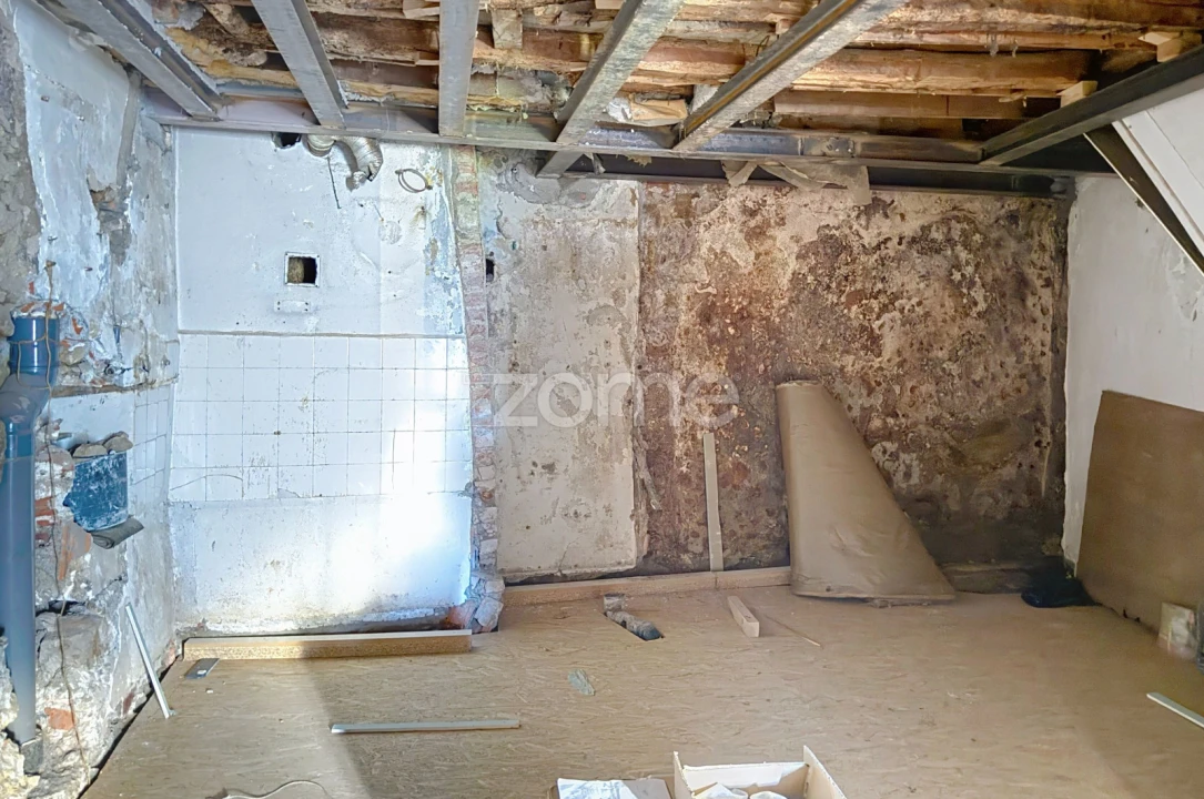Apartamento T1 para Venda em Sé Nova, Santa Cruz, Almedina e São Bartolomeu Foto 16