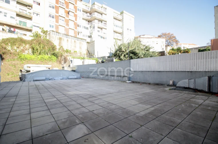 Apartamento T9 para Venda em Sé Nova, Santa Cruz, Almedina e São Bartolomeu Foto 6