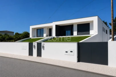 Moradia T3 para Venda em Amoreira da Gândara, Paredes do Bairro e Ancas