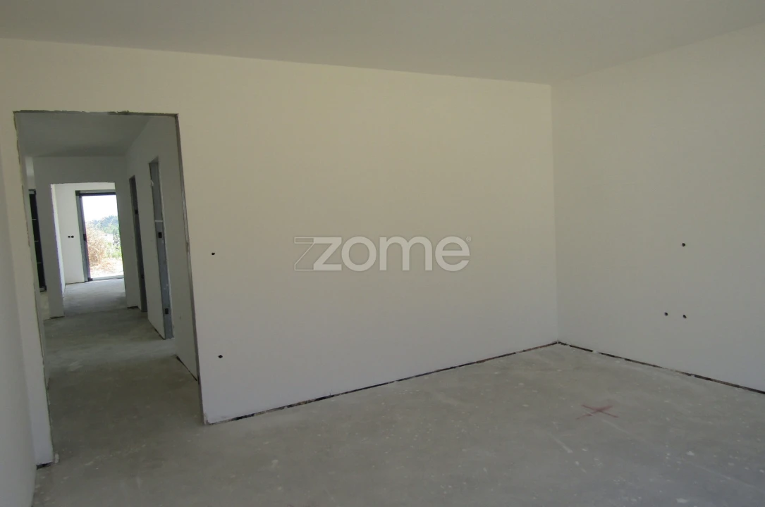 Moradia T3 para Venda em Amoreira da Gândara, Paredes do Bairro e Ancas Foto 11