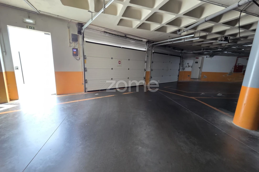 Apartamento T3 para Arrendamento em Vila Franca de Xira Foto 18