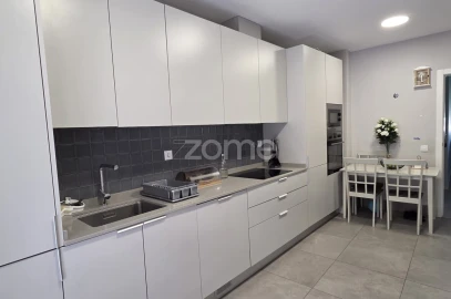 Apartamento T3 para Arrendamento em Vila Franca de Xira