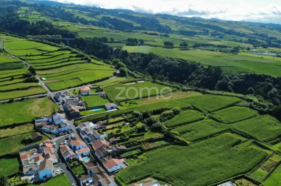 Moradia T1 para Venda em Santana