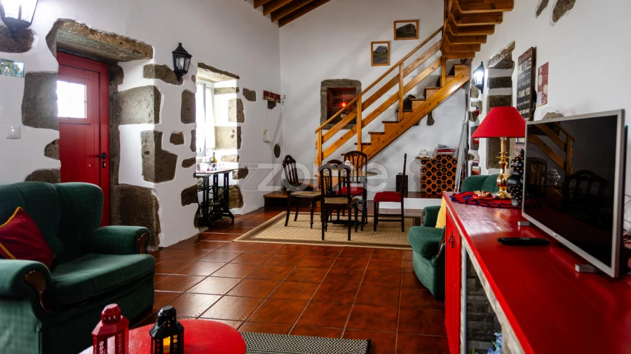 Moradia T1 para Venda em Santana