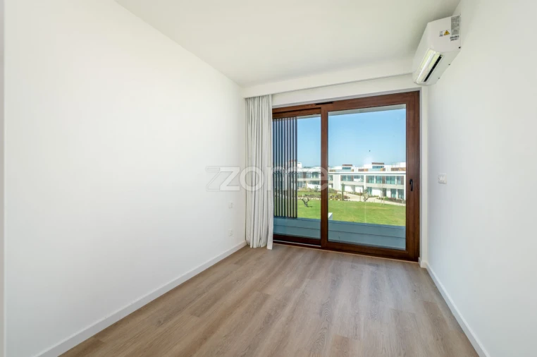 Apartamento T3 para Venda em Porto Covo Foto 18