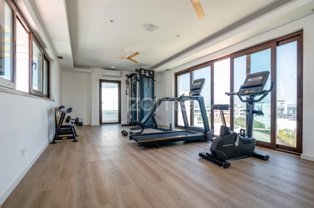 Apartamento T3 para Venda em Porto Covo Foto 4