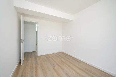Apartamento T3 para Venda em Porto Covo