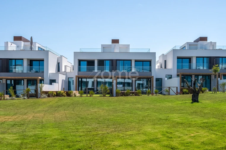Apartamento T3 para Venda em Porto Covo Foto 10
