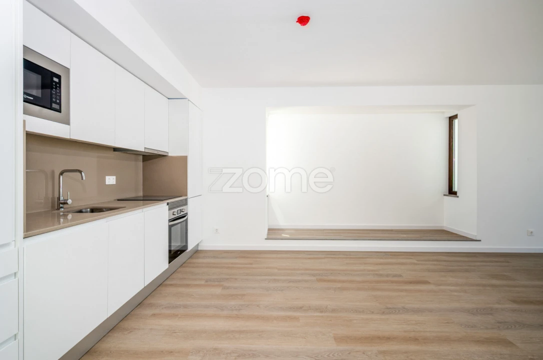 Apartamento T3 para Venda em Porto Covo Foto 18
