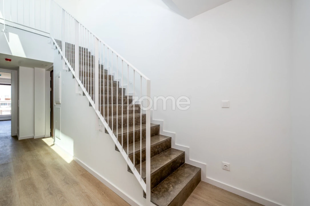 Apartamento T3 para Venda em Porto Covo Foto 24