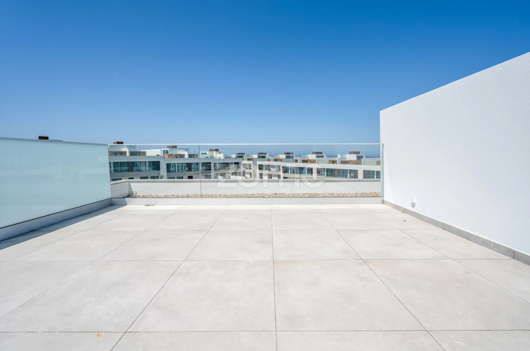 Apartamento T3 para Venda em Porto Covo Foto 29