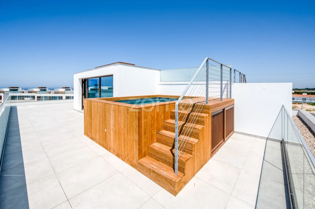 Apartamento T3 para Venda em Porto Covo Foto 34