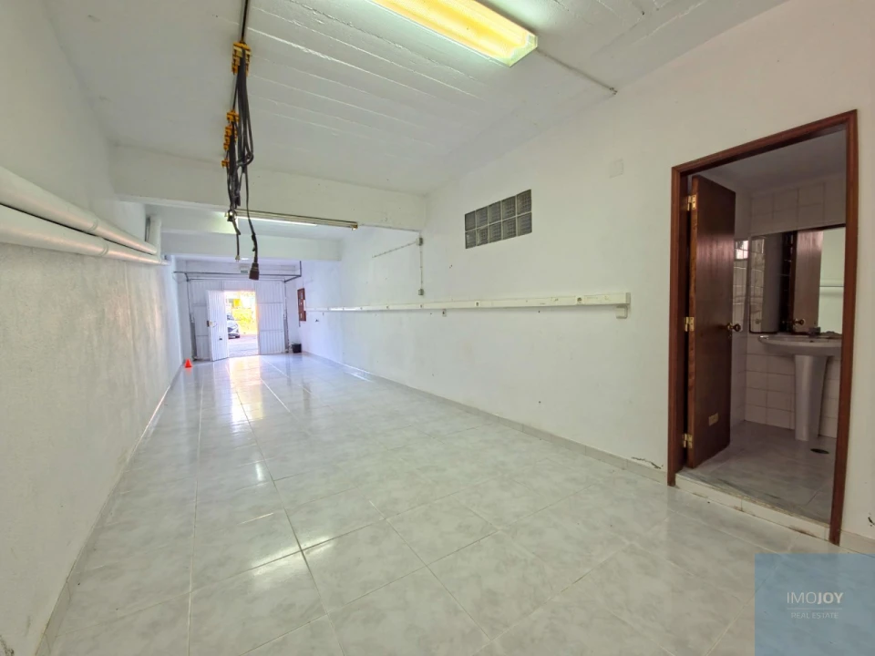 Garagem para Venda em Santa Maria e São Miguel, São Martinho, São Pedro Penaferrim Foto 4