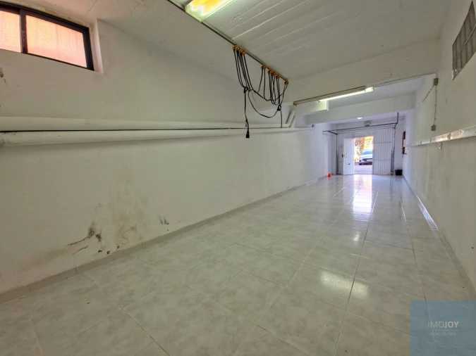 Garagem para Venda em Santa Maria e São Miguel, São Martinho, São Pedro Penaferrim Foto 2